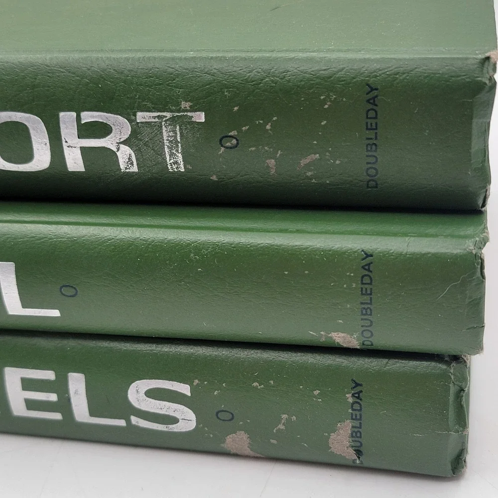 Arthur‎ Hailey Wheels Hotel Airport Hardcover Doubleday Book Set Vintage Good